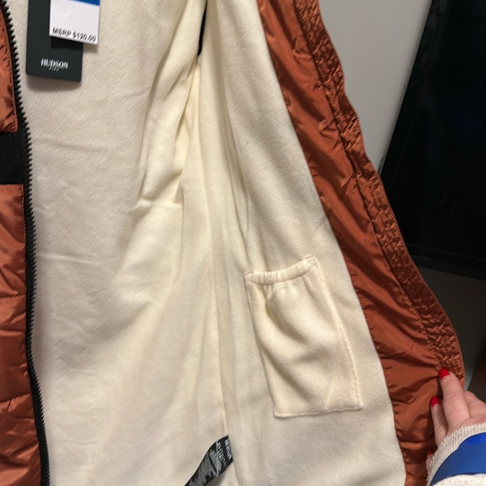 NWT Hudson Puffer Coat Faux Fur Trim in Baked Clay fleece lined. Fits women XS - Picture 7 of 16